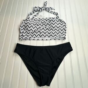 Cupshe Chevron Womens  Halter Bikini Black White 2 Piece Swimsuit  Large Cheeky